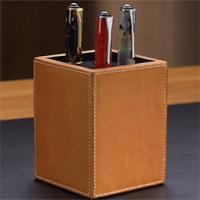皮質(zhì)筆筒 廣州皮具筆筒小額定制與價(jià)格指南
